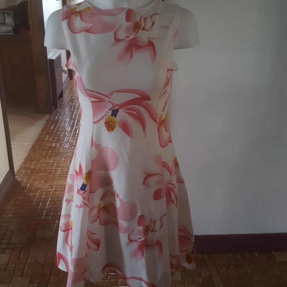 Sleeveless Floral Dress